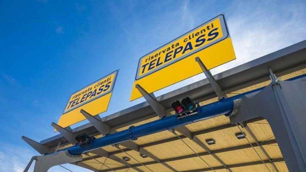 Telepass, arriva la svolta: finalmente diventa gratuito