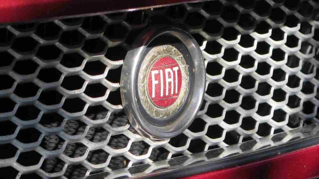 Fiat, guasto all’airbag: deve richiamare oltre 85.000 automobili I Ci sono rischi alla sicurezza per questi modelli