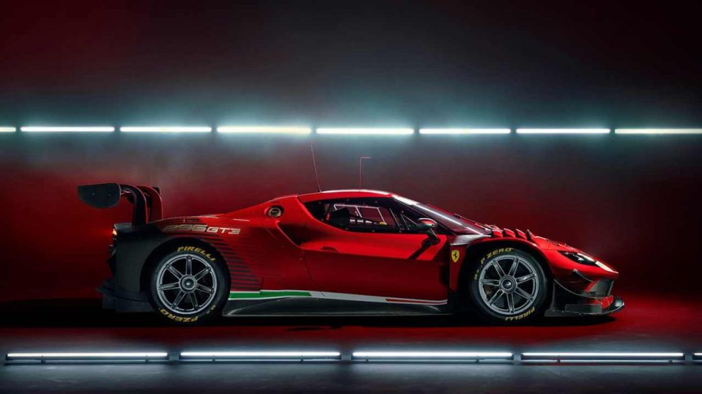 Ferrari, il nuovo bolide è “virtuale” I Il cavallino rampante correrà in un famoso videogioco e fa tutta la sua figura