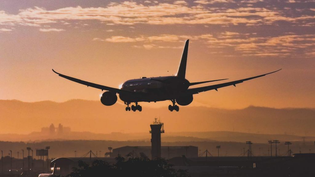 Non farlo mai in aereo, quando lo scopri ti spaventi I Pensi sia una cosa da nulla ma rischi tantissimo, ti ammali subito