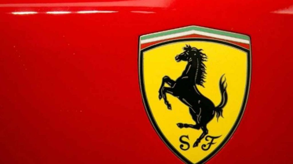 Ferrari, finalmente non è più un sogno: questa costa come un utilitaria