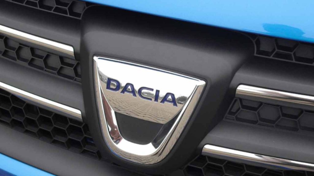 Dacia,  bastano 138€ e hai l’auto in garage: la svolta per tutti gli automobilisti