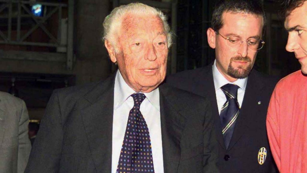 Gianni Agnelli, la sua collezione d’auto era da perdere la testa: ecco tutte le sue auto