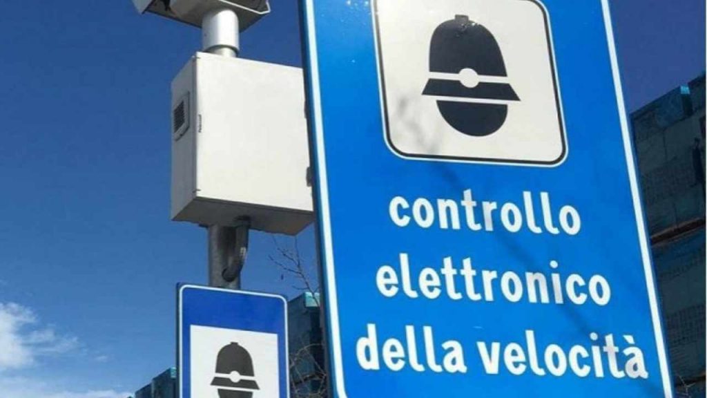 Autovelox, è finita ogni speranza: la norma è ancora più severa I Automobilisti tartassati