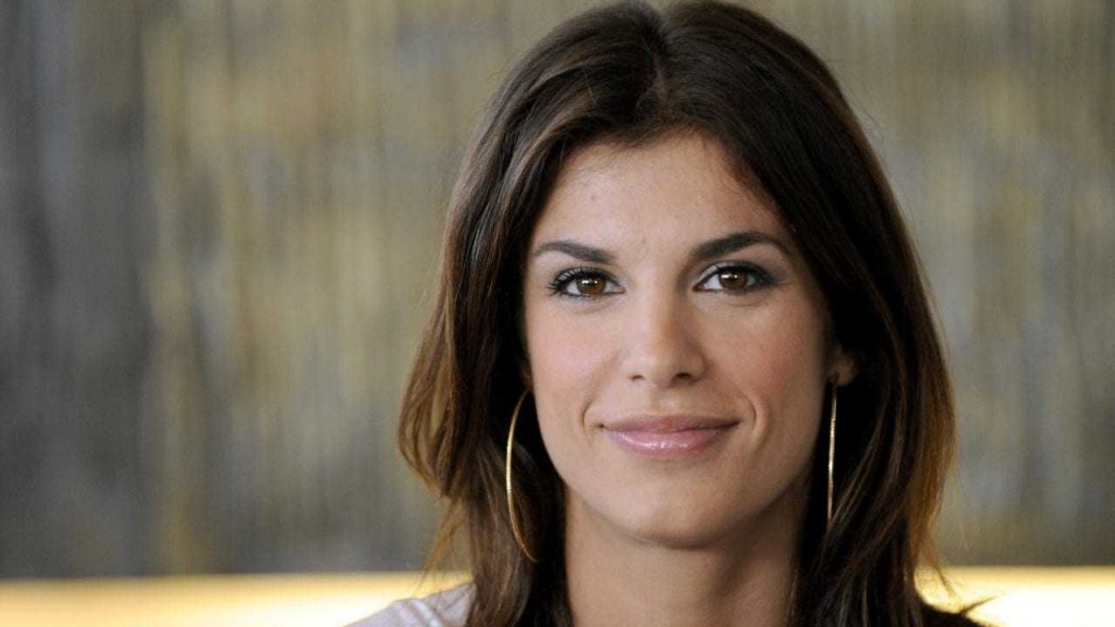 Elisabetta Canalis, imbarazzo alle stelle: il post cancellato così