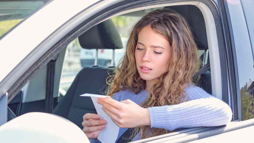 Multe stradali: sanzione raddoppiata se fai questa cavolata, non sbagliare mai così!