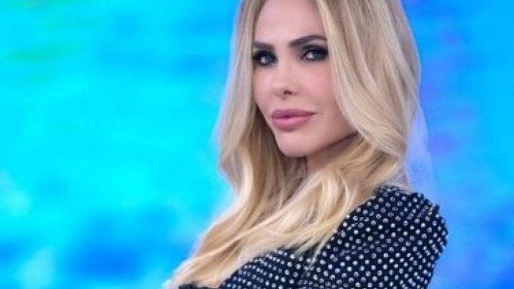 Ilary Blasi non perde tempo: ecco la nuova super macchina | È un mostro a quattro ruote