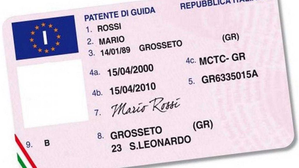 Patente, puoi risparmiare tantissimo: ecco come fare