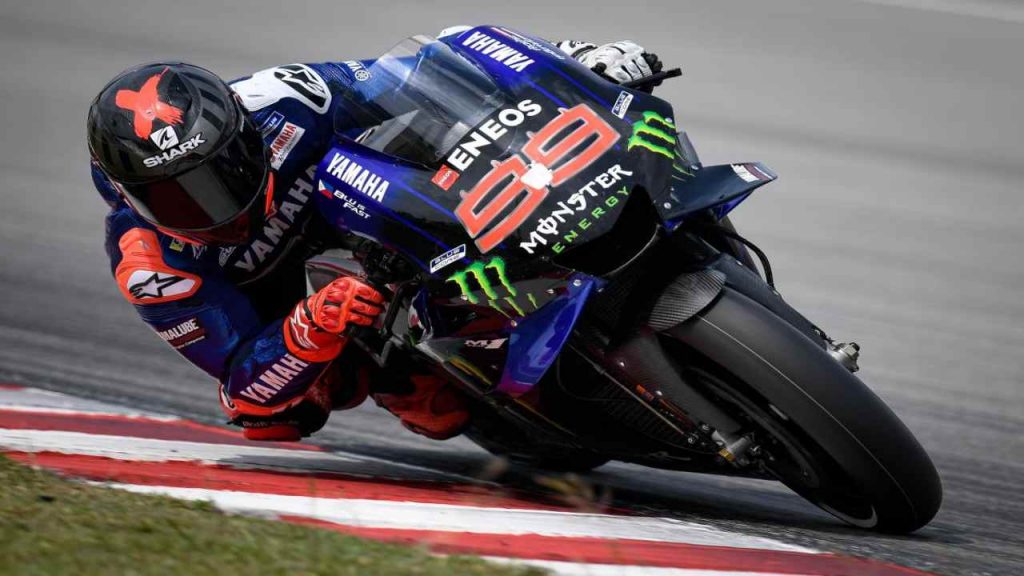 MotoGp, Jorge Lorenzo torna a correre in pista: non ha resistito al richiamo della velocità