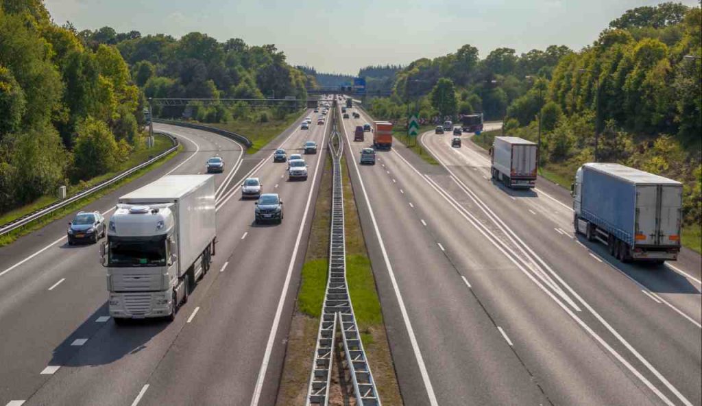 Multe in autostrada, non le possono più fare: non le prendi più per il resto della tua vita