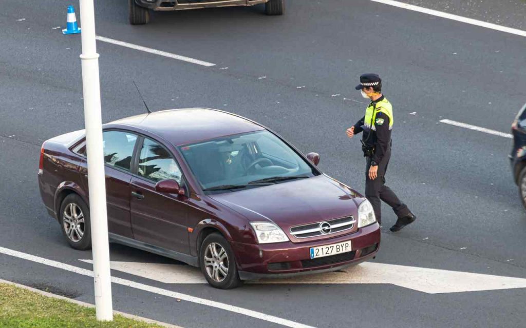 Divieti di circolazione: da subito stop a benzina e diesel I Non si salvano nemmeno le Euro 6