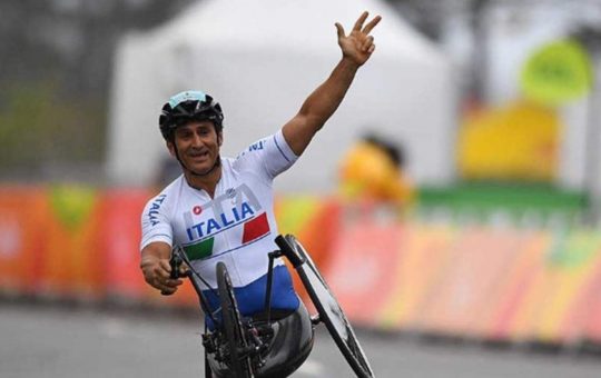 alex-zanardi-in-handbike-solomotori.it