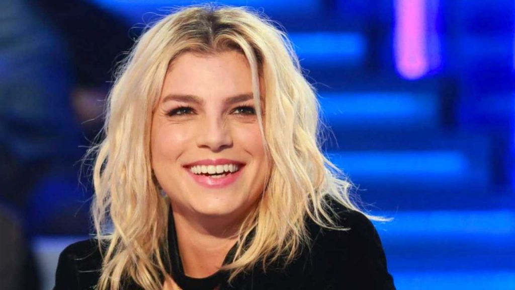 Emma Marrone, spunta al foto del vecchio amore segreto: super palestrato e dalla “pelle bianchissima”