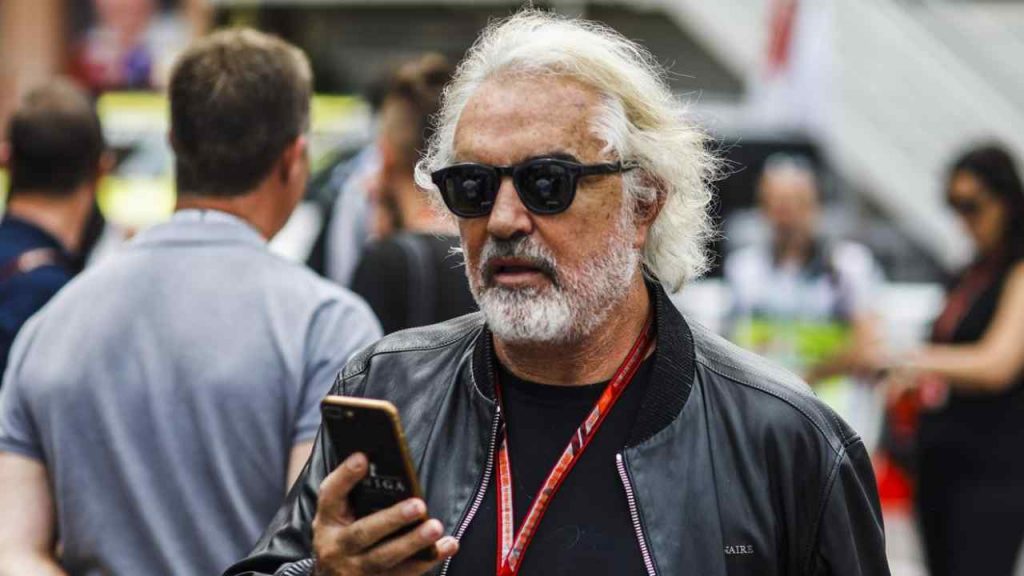 Flavio Briatore, il nuovo amore: è una bellezza tutta italiana I L’ha già fatta conoscere al figlio