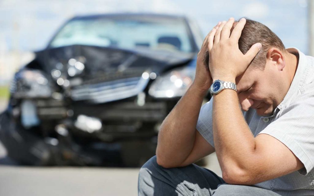 Se guidi l’auto così la devi buttare dopo poco tempo: ancora molti automobilisti fanno il banale errore