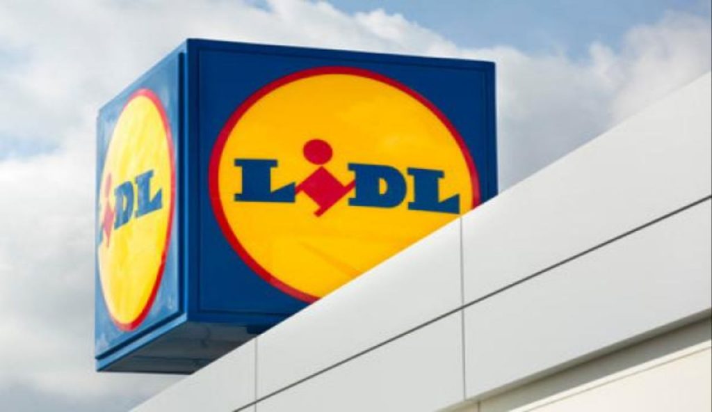 Lidl, in offerta il miglior prodotto in commercio per disappannare i vetri I Ti salverà la vita ogni mattina