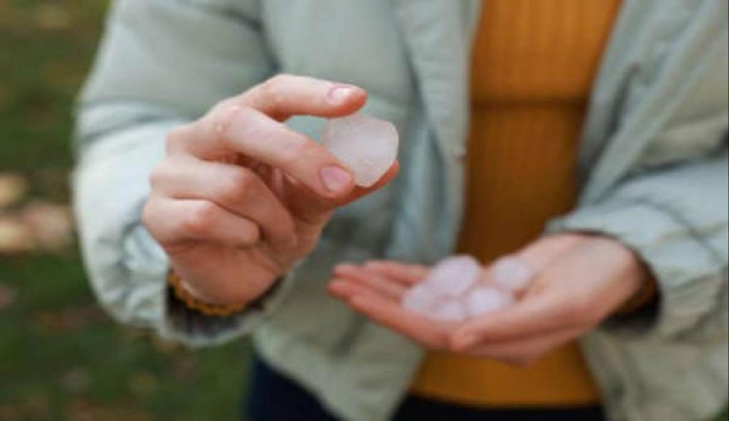 Auto, difendila per sempre dalla grandine I Corri a comprarlo prima che sia tardi