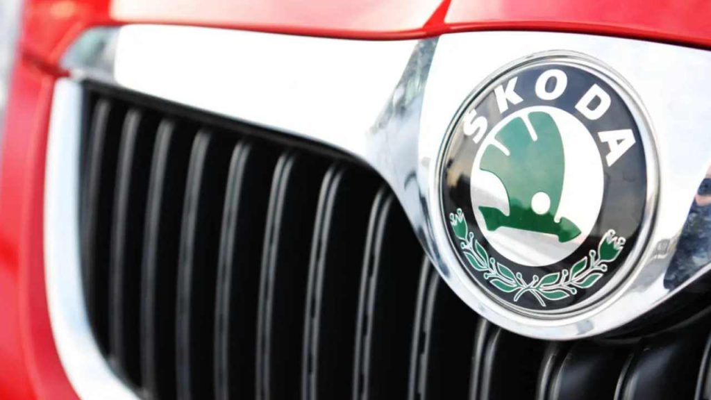 Skoda Superb, la station wagon familiare d’altri tempi I Design classico e prezzo di 10 anni fa