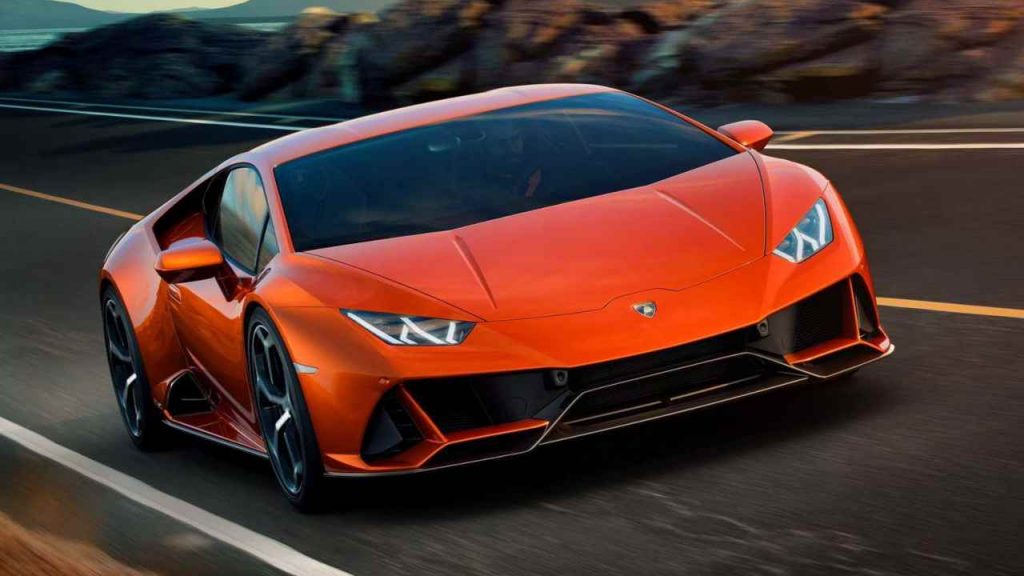 Lamborghini V8 2024, è la discendente della Huracan: prestazioni da record per la supercar italiana