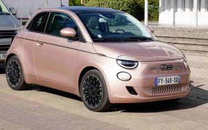 Fiat 500e - Fonte Depositphotos - solomotori.it