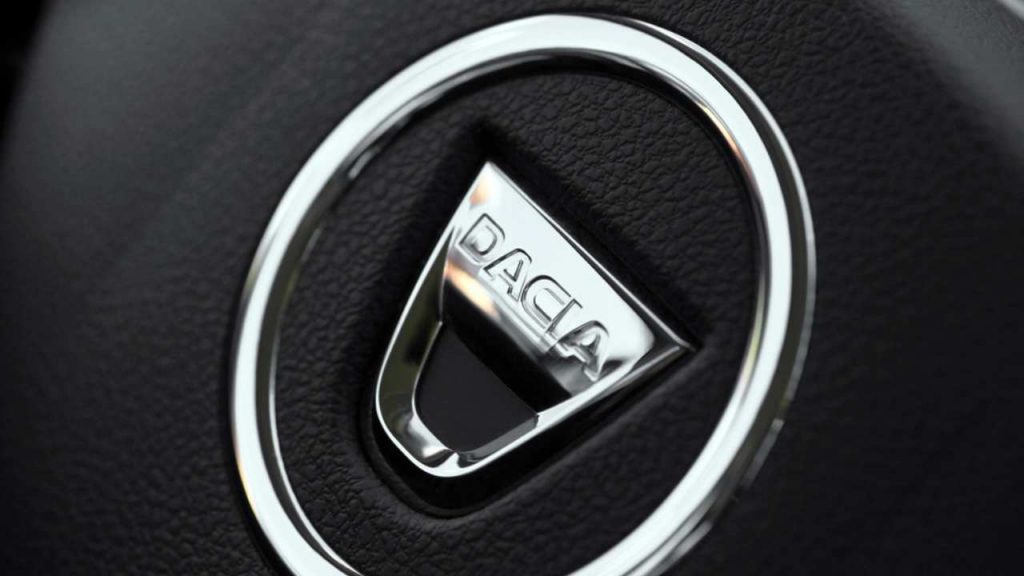 Dacia rilancia ancora: prezzo pazzesco e condizioni ineguagliabili