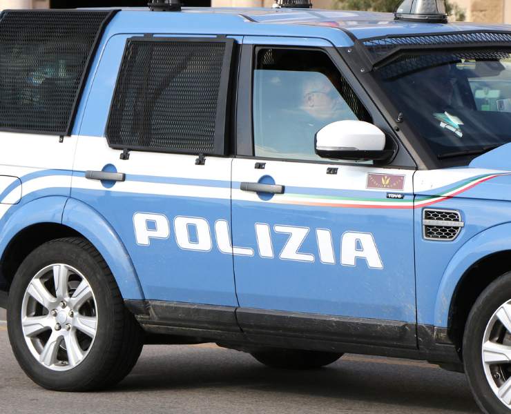 Auto Polizia - Fonte Depositphotos - solomotori.it