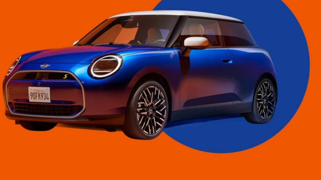 Auto elettriche: la Mini Cooper colpisce tutti | Quanto costa il gioiellino