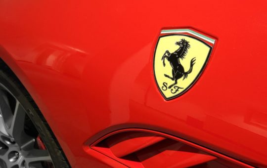 Ferrari torna a vincere, ecco dove - fonte depositphotos.com - solomotori.it