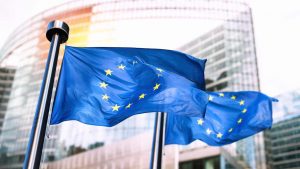 La decisione della Commissione Europea - fonte stock.adobe - solomotori.it