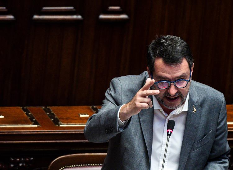 Matteo Salvini durante un intervento alla Camera dei deputati - fonte Ansa Foto - solomotori.it