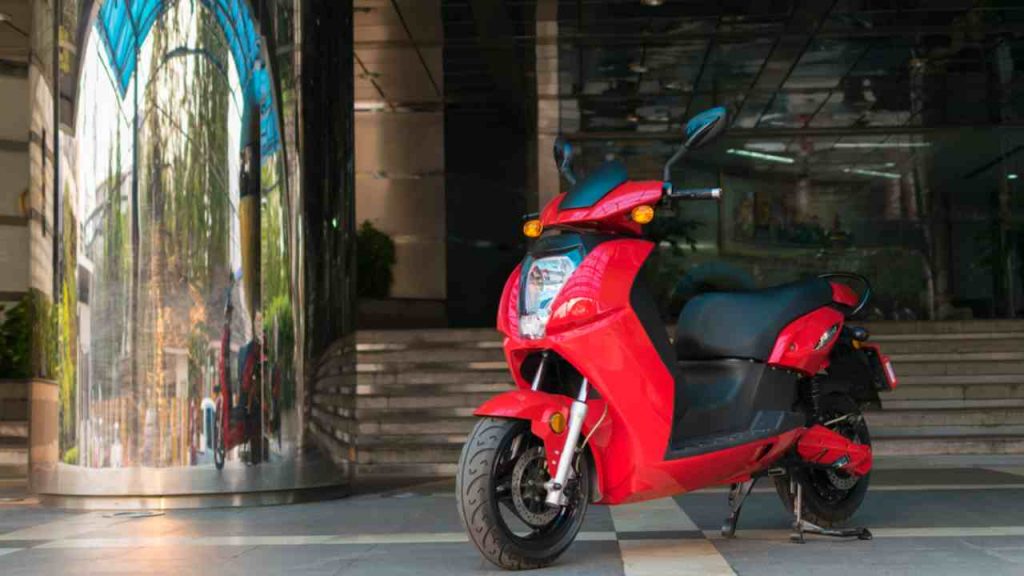 Scooter, pazzesca novità sull’immatricolazione  grazie al super brand: e i clienti ringraziano