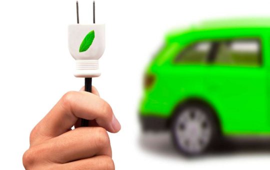 sostenibilita-auto-elettrica-depositphotos-solomotori.it