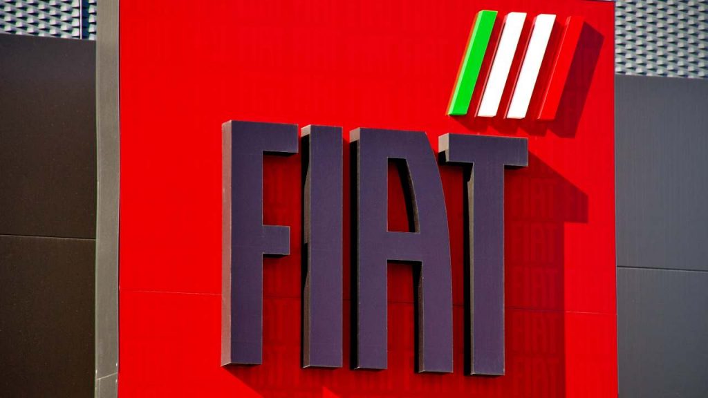 Fiat, offerta stratosferica, la più amata di tutte torna sotto i 10 mila euro: impossibile non volerla