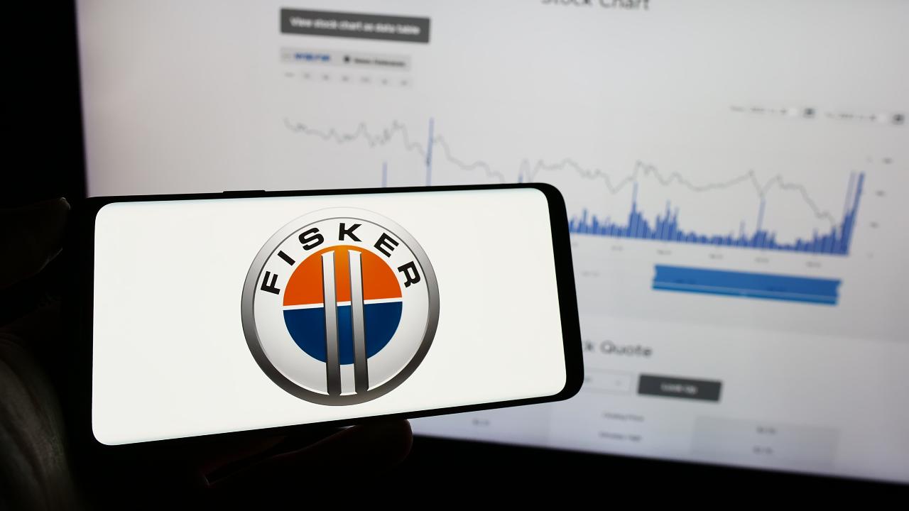 logo-fisker-auto-adobestock-solomotori.it