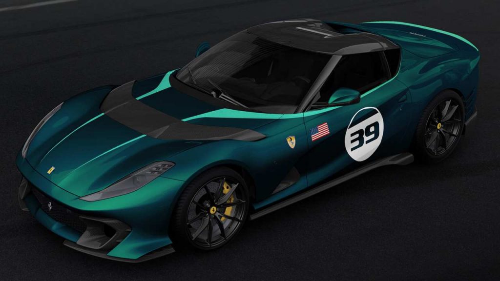 Ferrari 812 green, ennesimo spettacolo dalla potenza inimmaginabile: sembra un proiettile