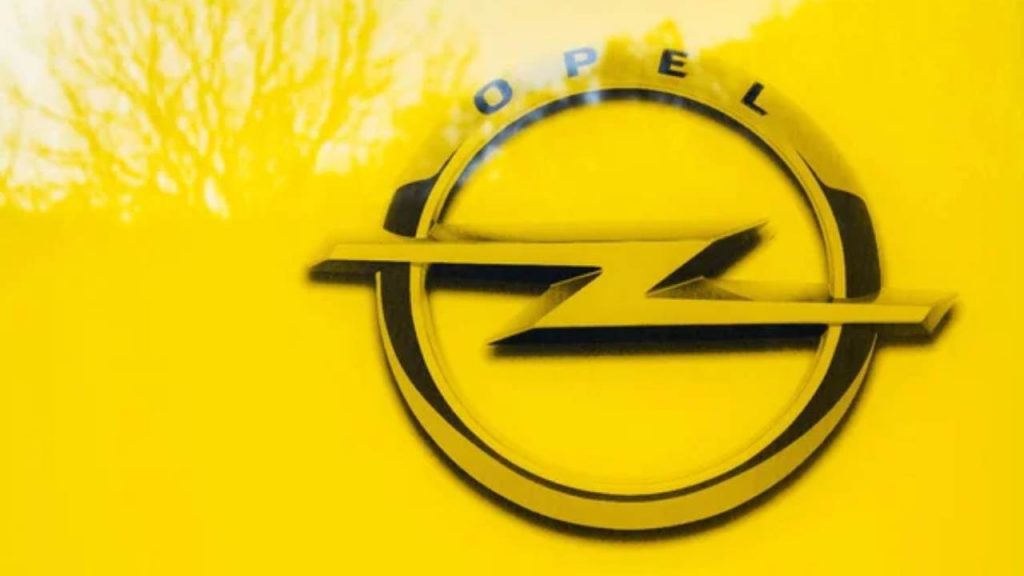 Opel fa sul serio, ecco il set ibrido che farà impazzire i clienti, efficienza e convenienza al primo posto