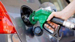 Carburante GRATIS: tutto vero, altro che benzina, ora nel serbatoio ci metti i resti della tua colazione