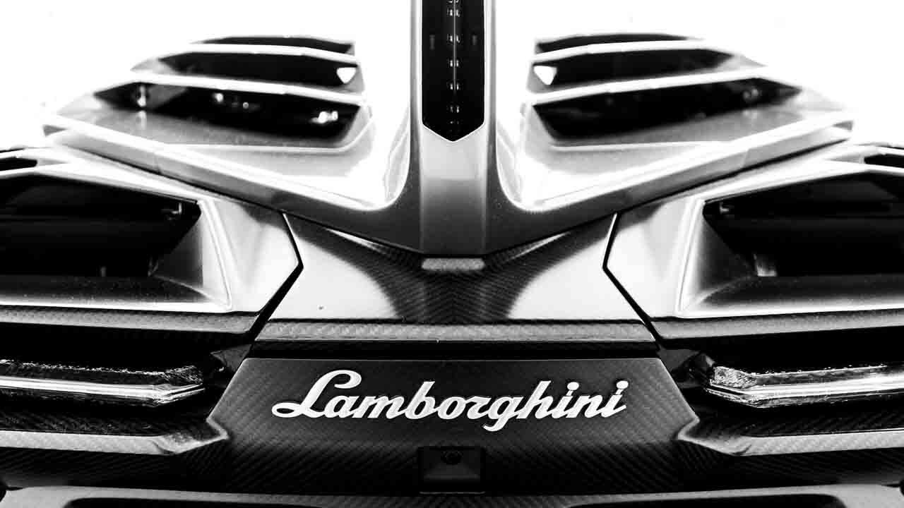 Incetta di premi e riconoscimenti per Lamborghini: ha stabilito nuovi record