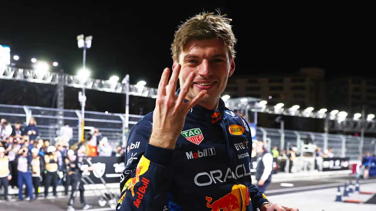 Max-Verstappen-se-ne-infinschia-F1-solomotori.it