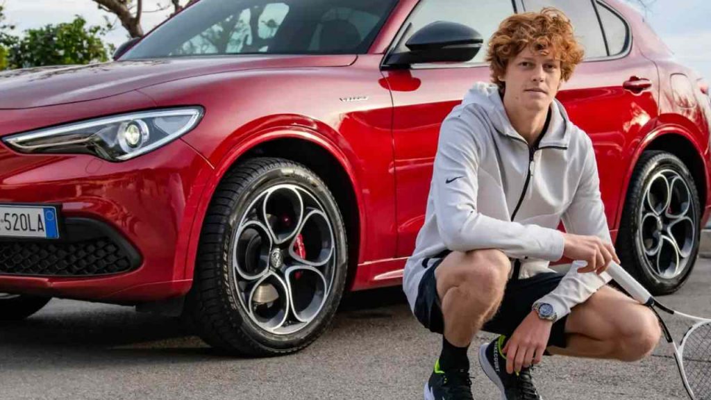 Jannik Sinner: il suo bolide fa invidia a tutti | Qual è il gioiellino del campione